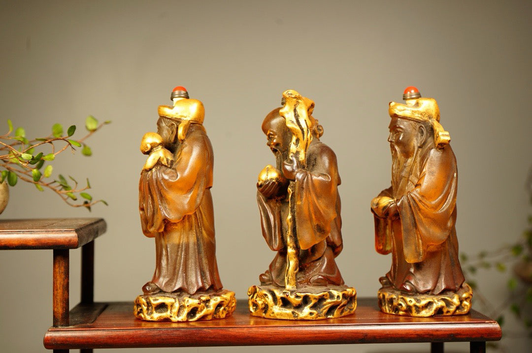 Chinese antique glass exquisitely carved snuff bottle
