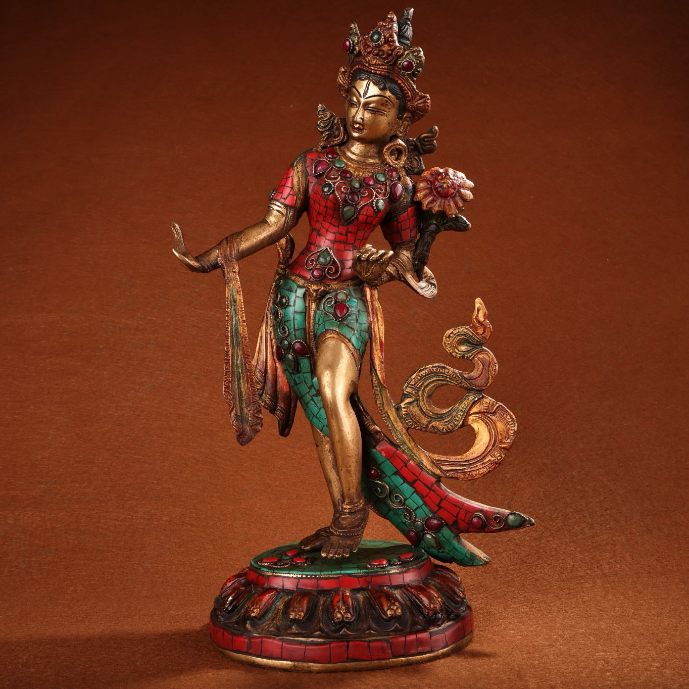 A Chinese antique pure copper green tara statue