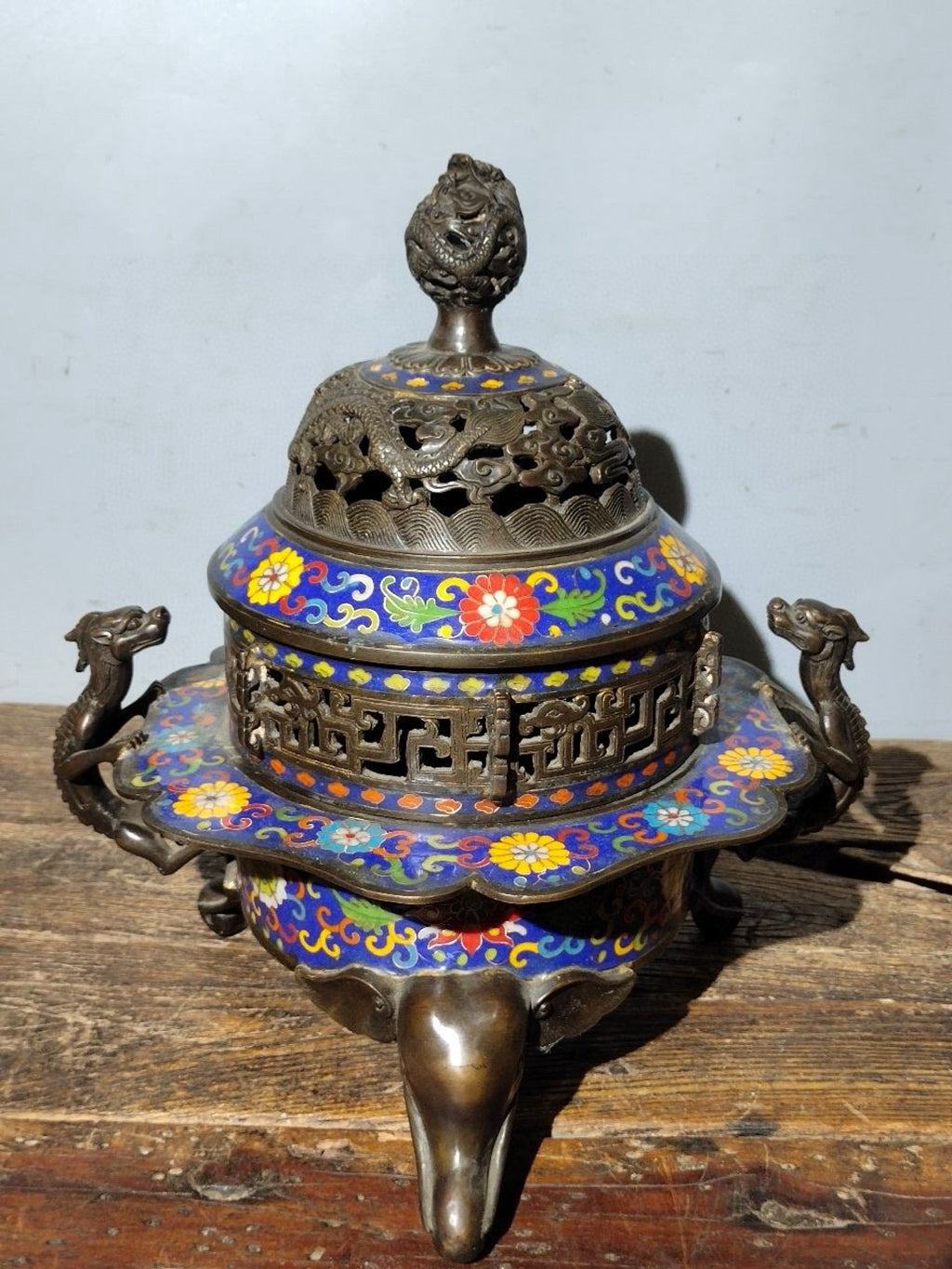 Pure copper cloisonn é three elephant foot double dragon ear dragon lid furnace