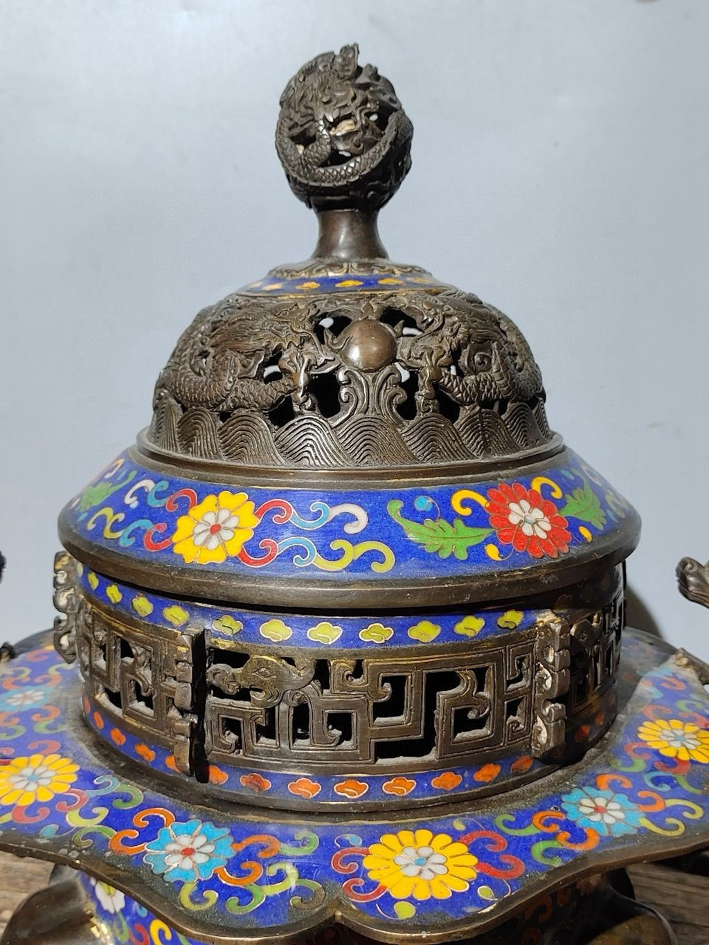 Pure copper cloisonn é three elephant foot double dragon ear dragon lid furnace