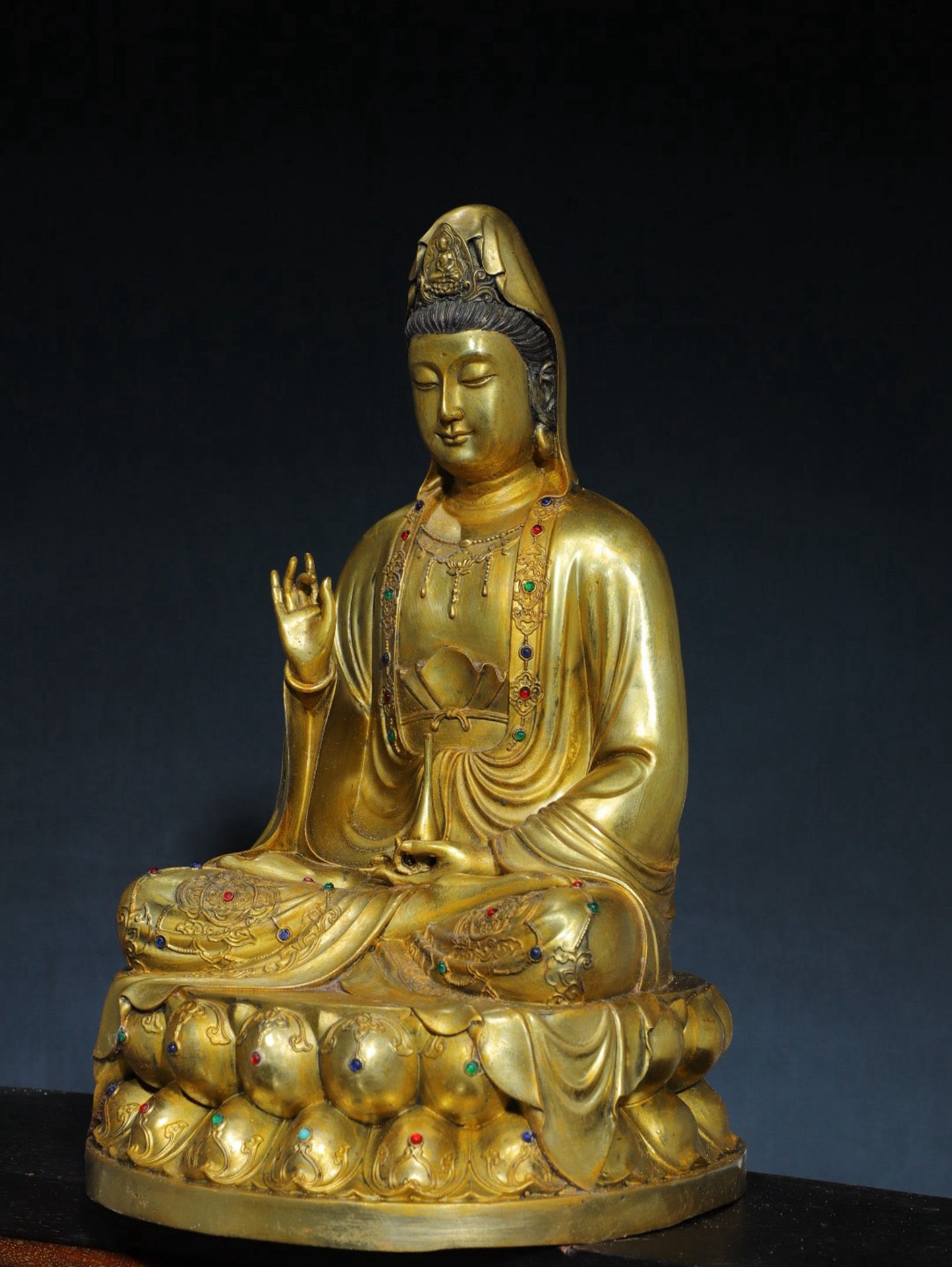 Chinese antique pure copper Guanyin Buddha statue