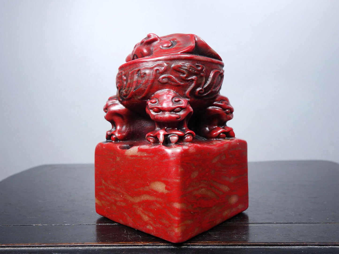 Chinese antique chicken blood stone finely carved auspicious beasts, attracting wealth and warding off evil seals
