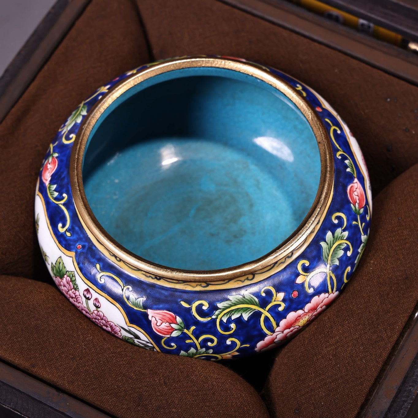 Chinese Antique Pure Copper Body Pure Hand Painted Enamel Color Pen Wash
