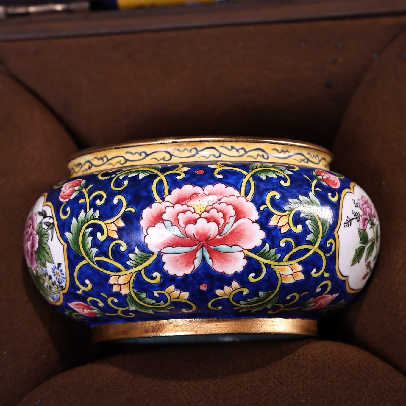 Chinese Antique Pure Copper Body Pure Hand Painted Enamel Color Pen Wash