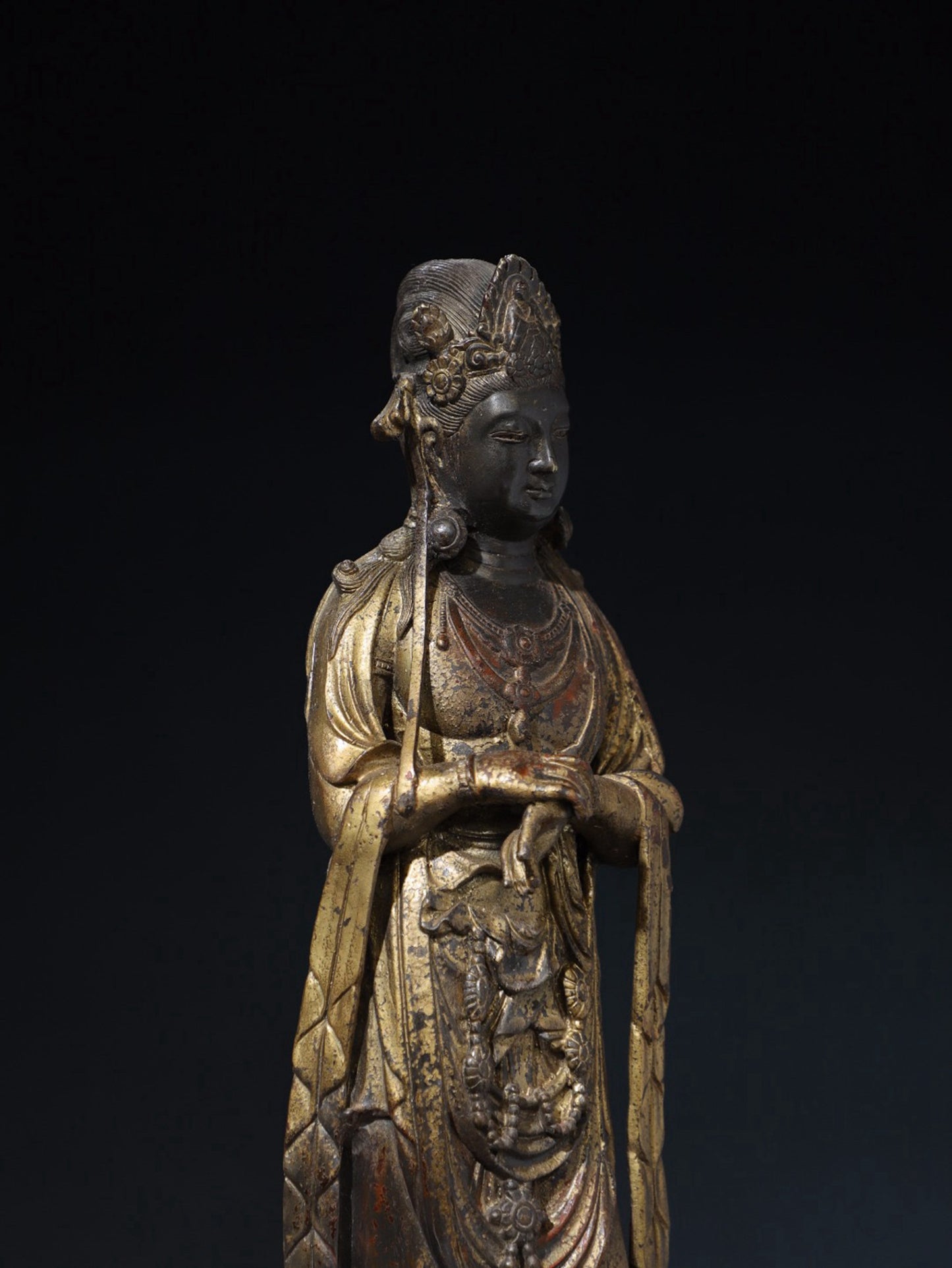 Chinese antique pure copper Guanyin Buddha statue