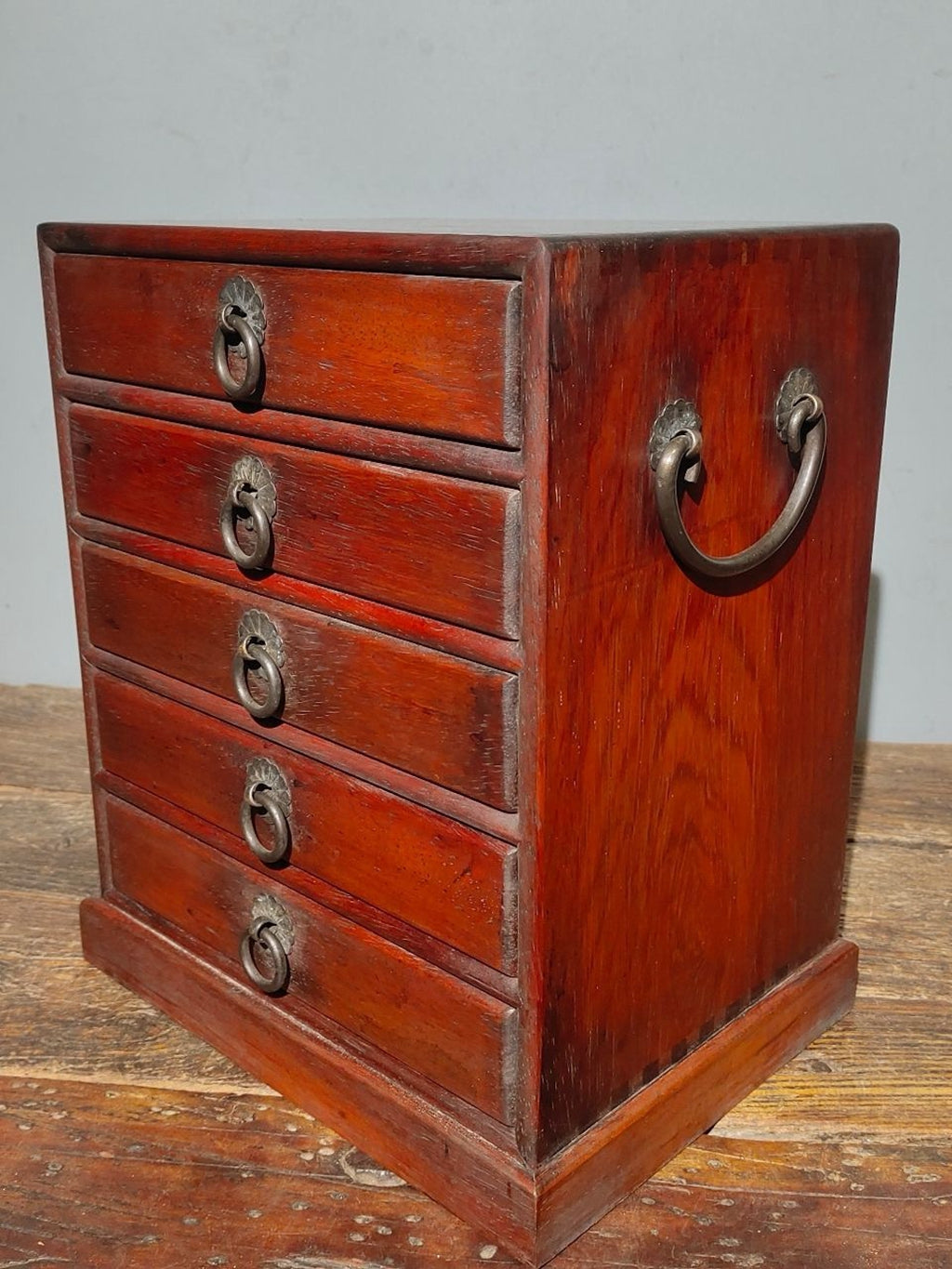 Pear wood jewelry box
