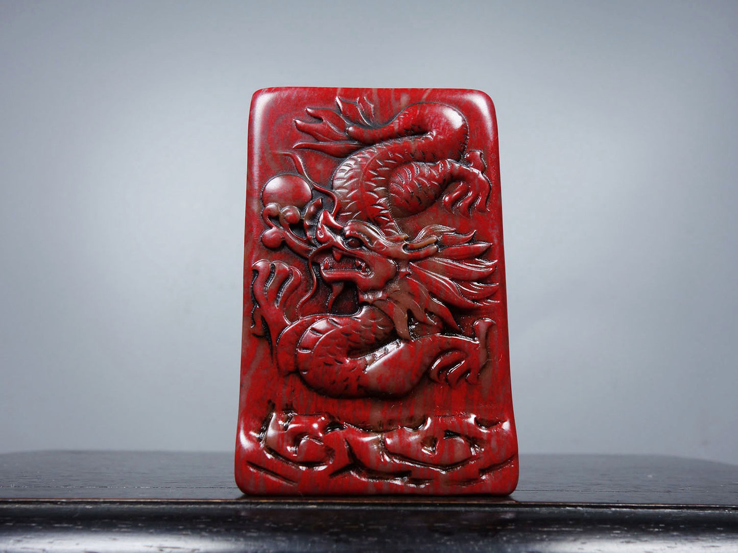 Chinese antique chicken blood stone finely carved mansion with dragon seal