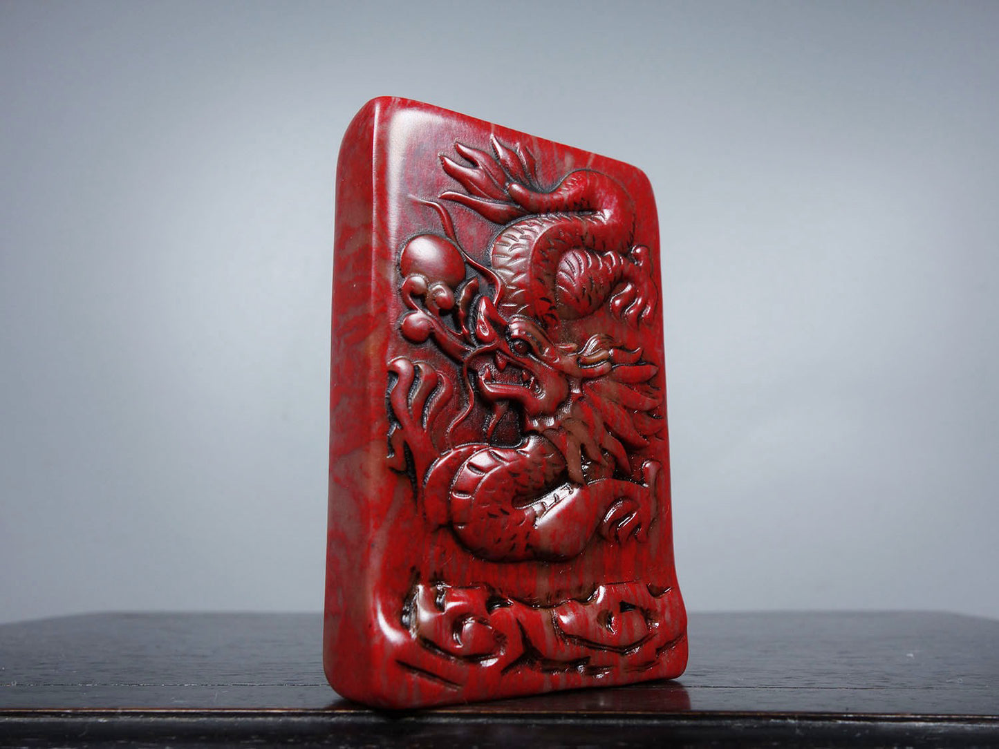 Chinese antique chicken blood stone finely carved mansion with dragon seal