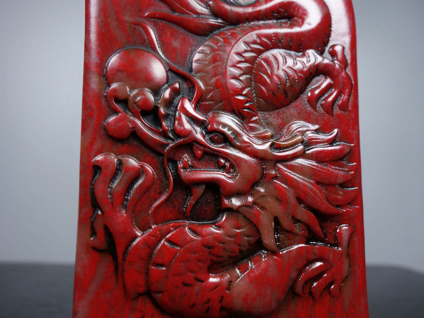 Chinese antique chicken blood stone finely carved mansion with dragon seal