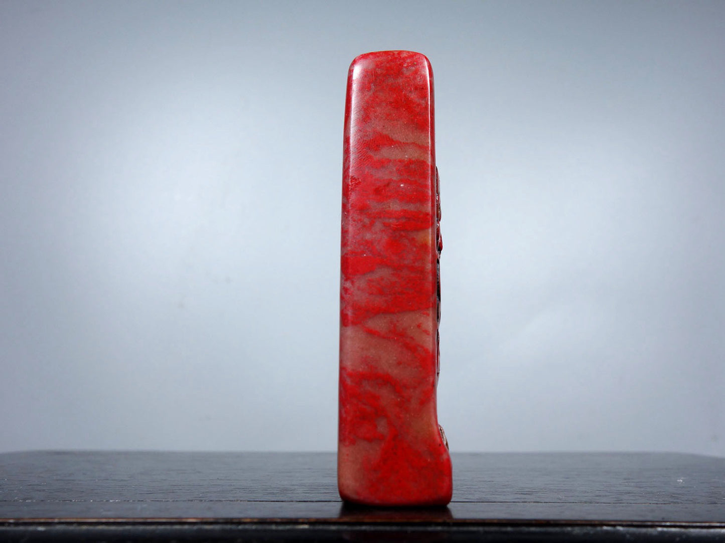 Chinese antique chicken blood stone finely carved mansion with dragon seal
