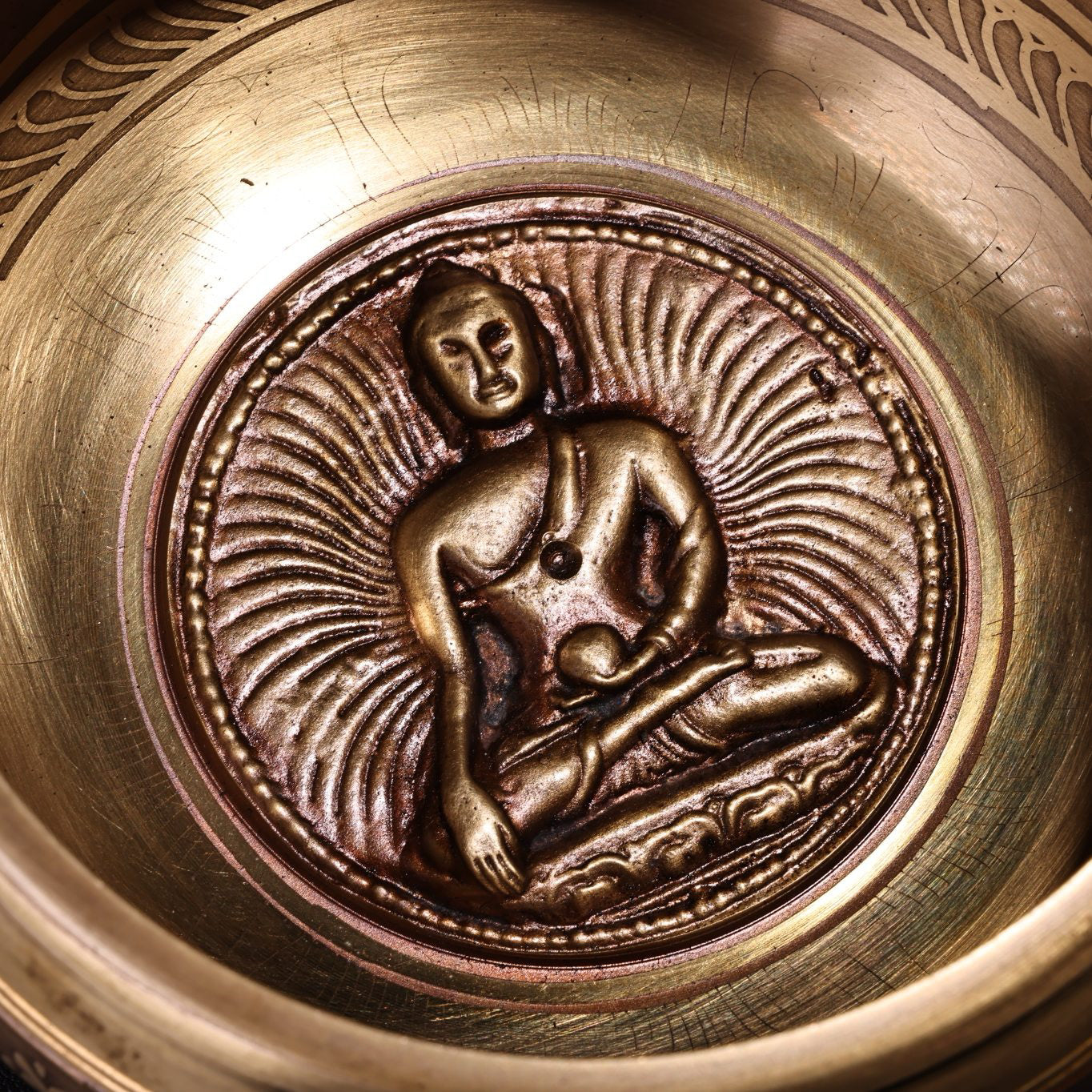 Chinese antique pure copper all copper handmade relief scripture Buddha sound bowl