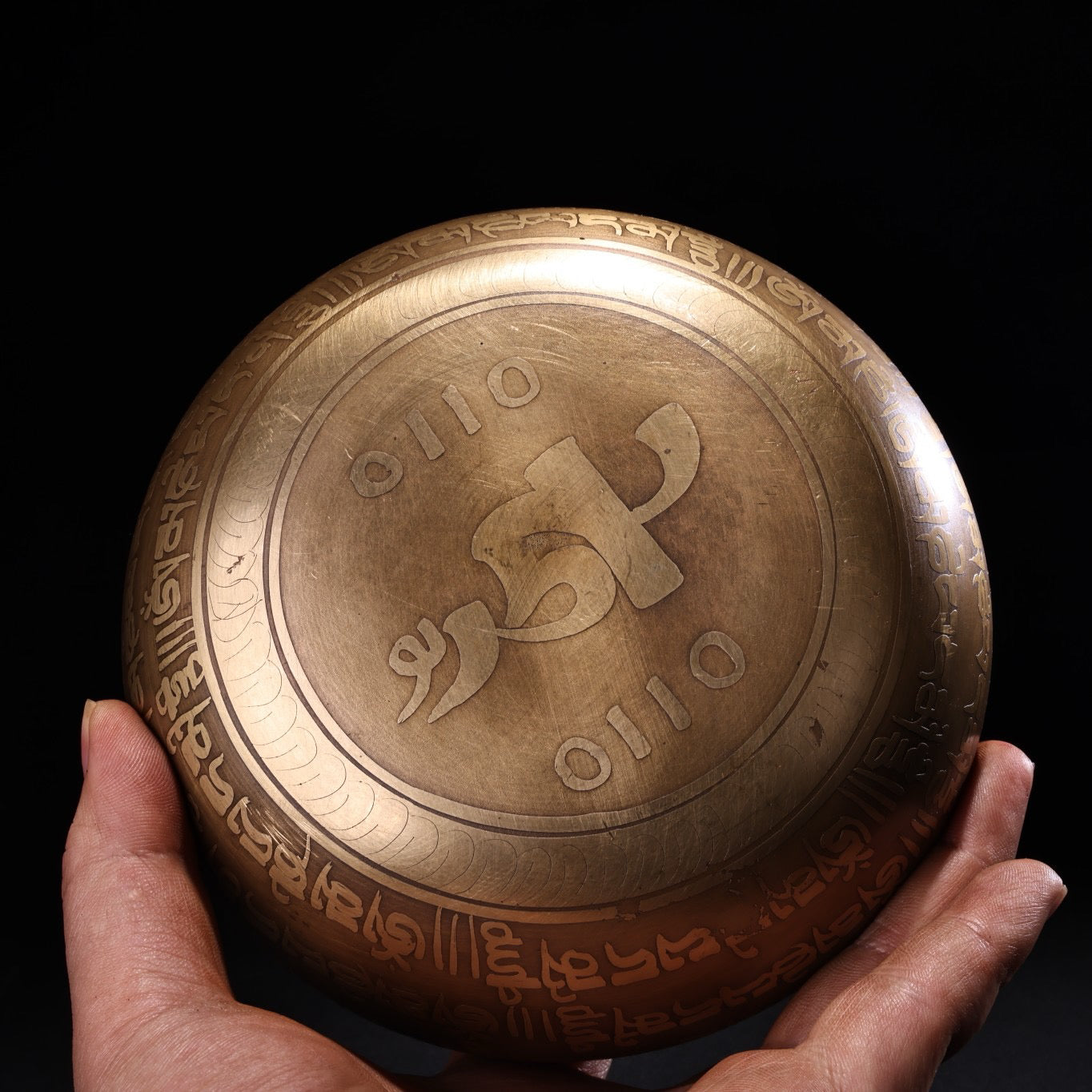 Chinese antique pure copper all copper handmade relief scripture Buddha sound bowl