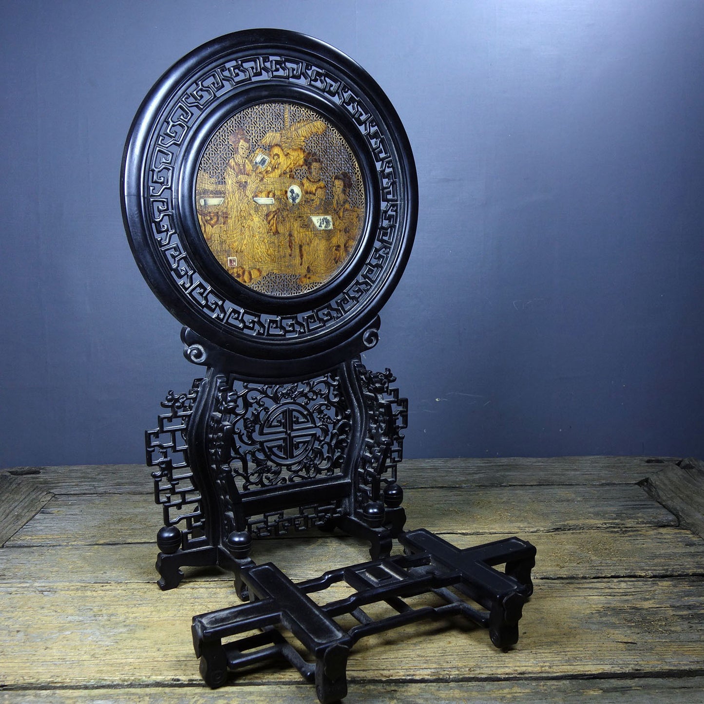 Chinese antique purple sandalwood inlaid with agarwood hollow screen ornaments
