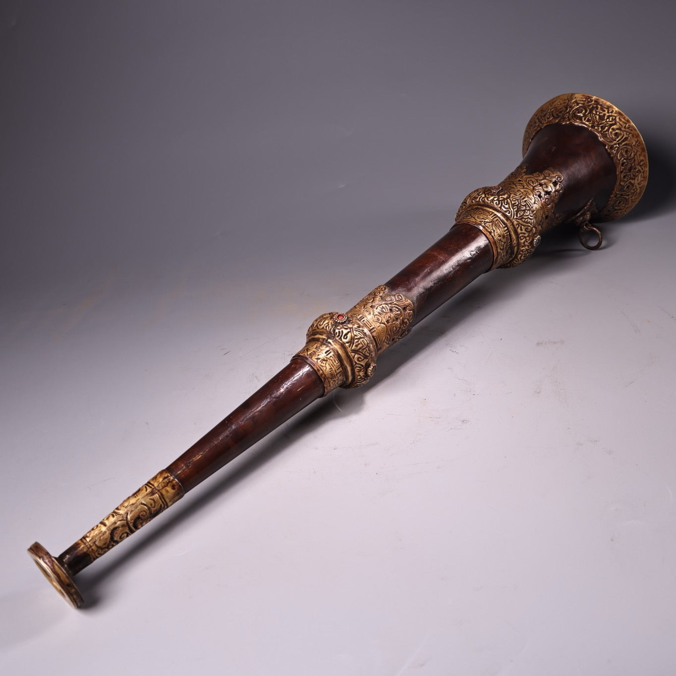 Chinese antique pure copper high relief carved horn