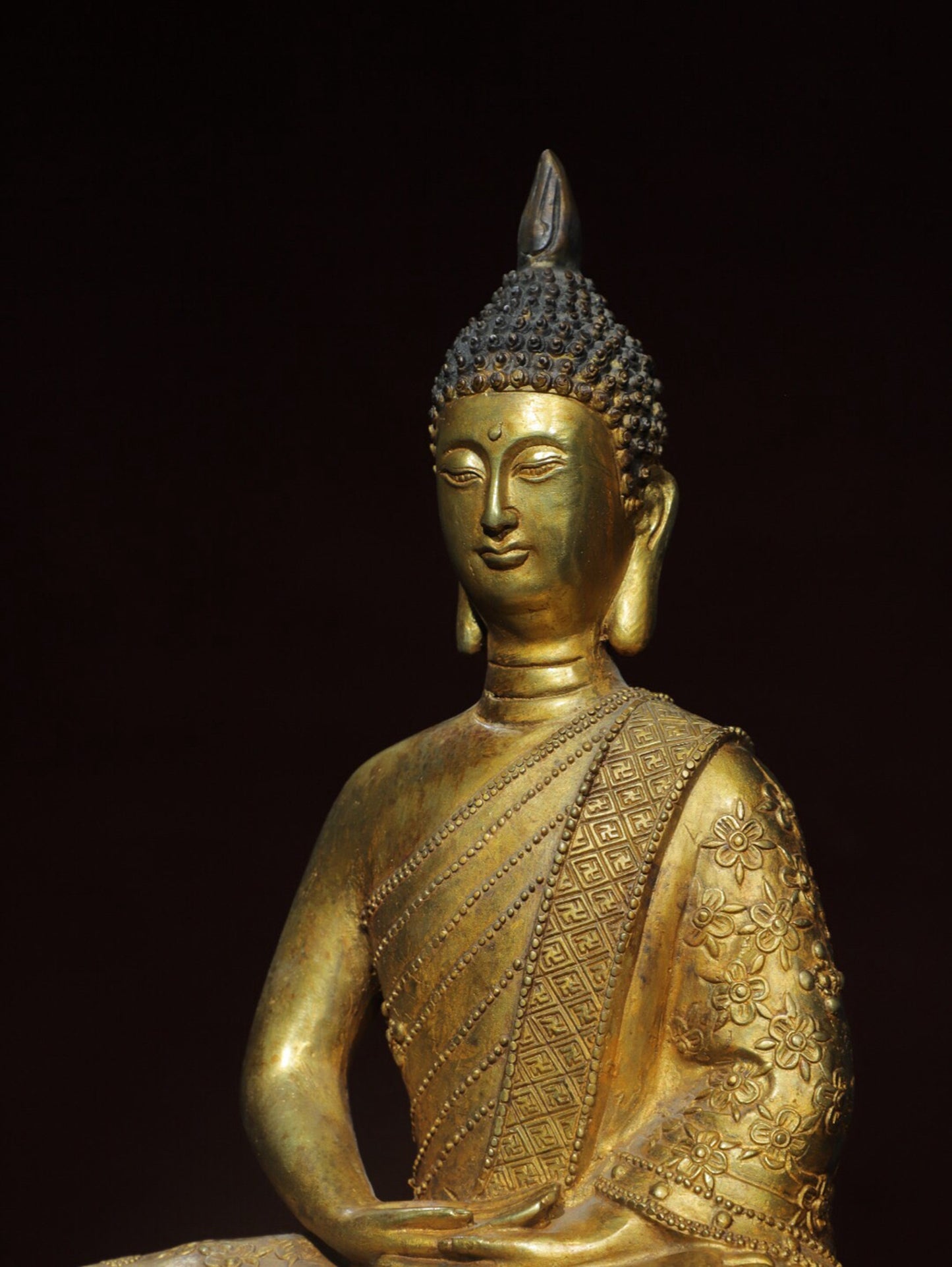 Chinese antique pure copper Buddha statue