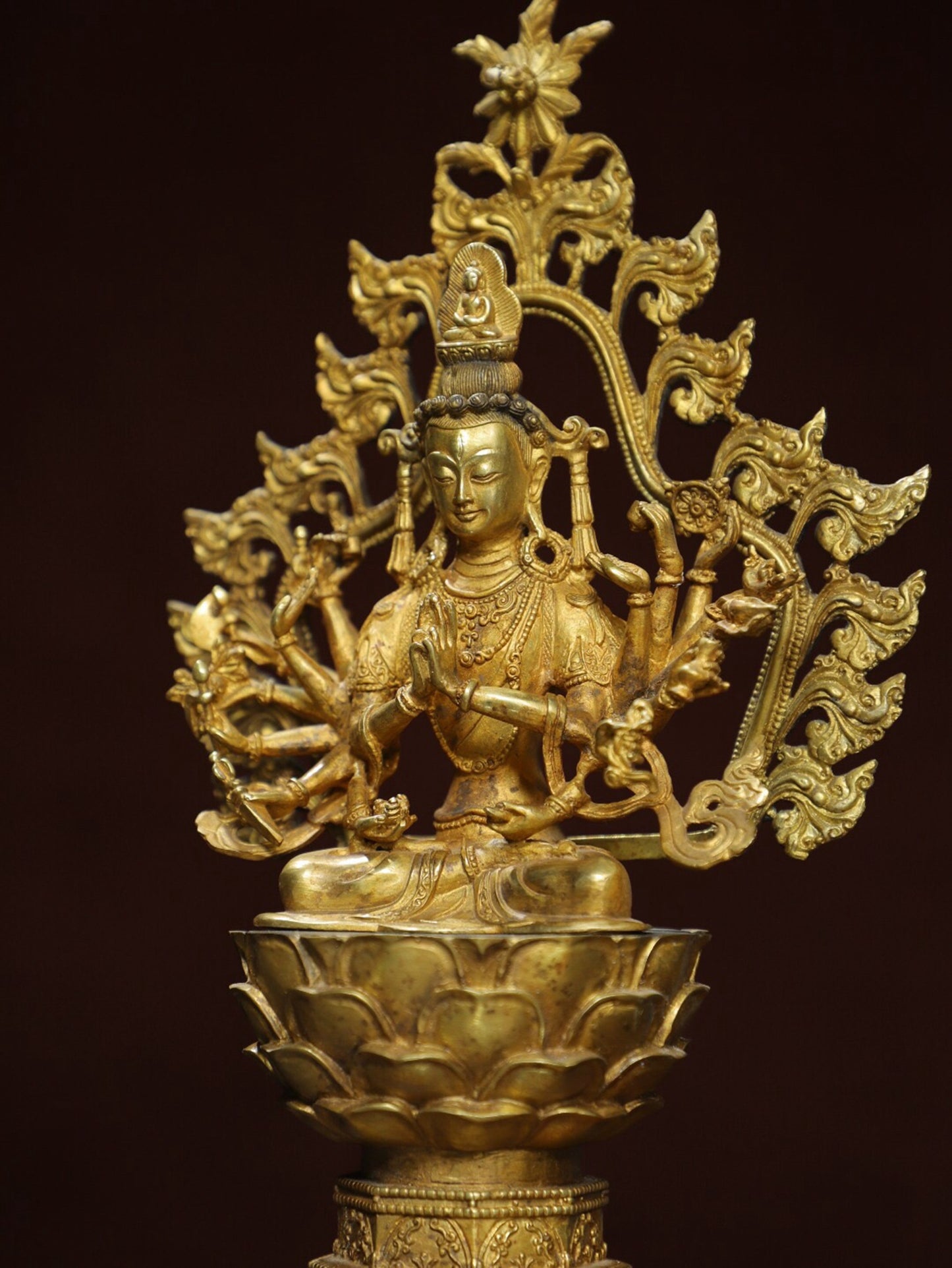 Chinese antique pure copper Buddha statue of Thousand Armed Guanyin