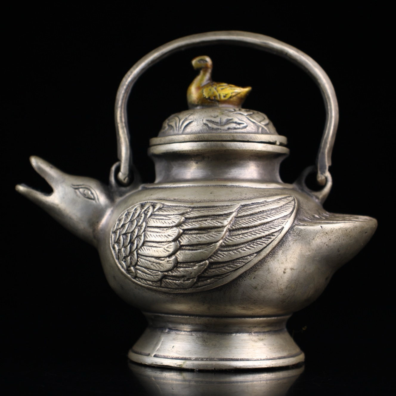 A Chinese antique collection pure copper gilded silver duck wine pot