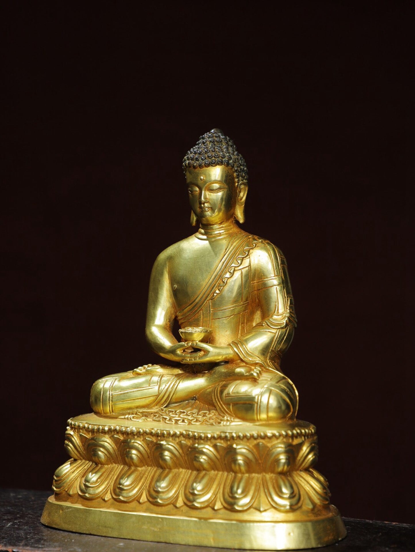 Chinese antique pure copper statue of Shakyamuni Buddha
