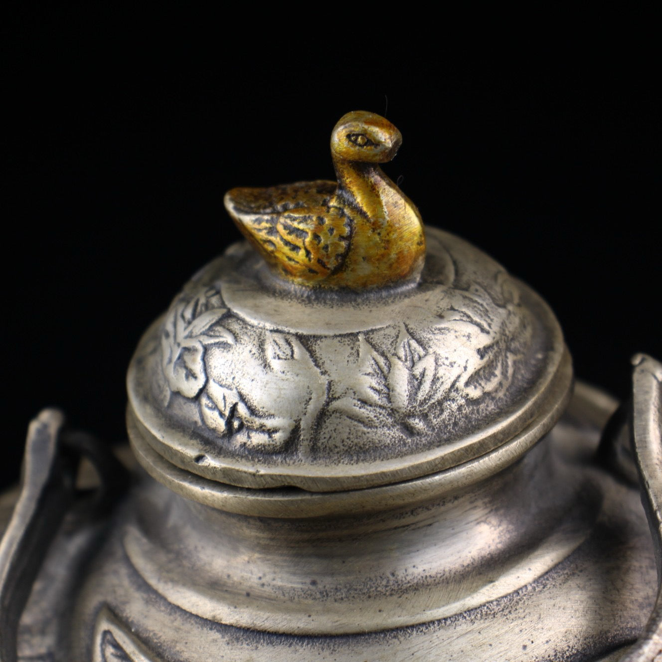 A Chinese antique collection pure copper gilded silver duck wine pot