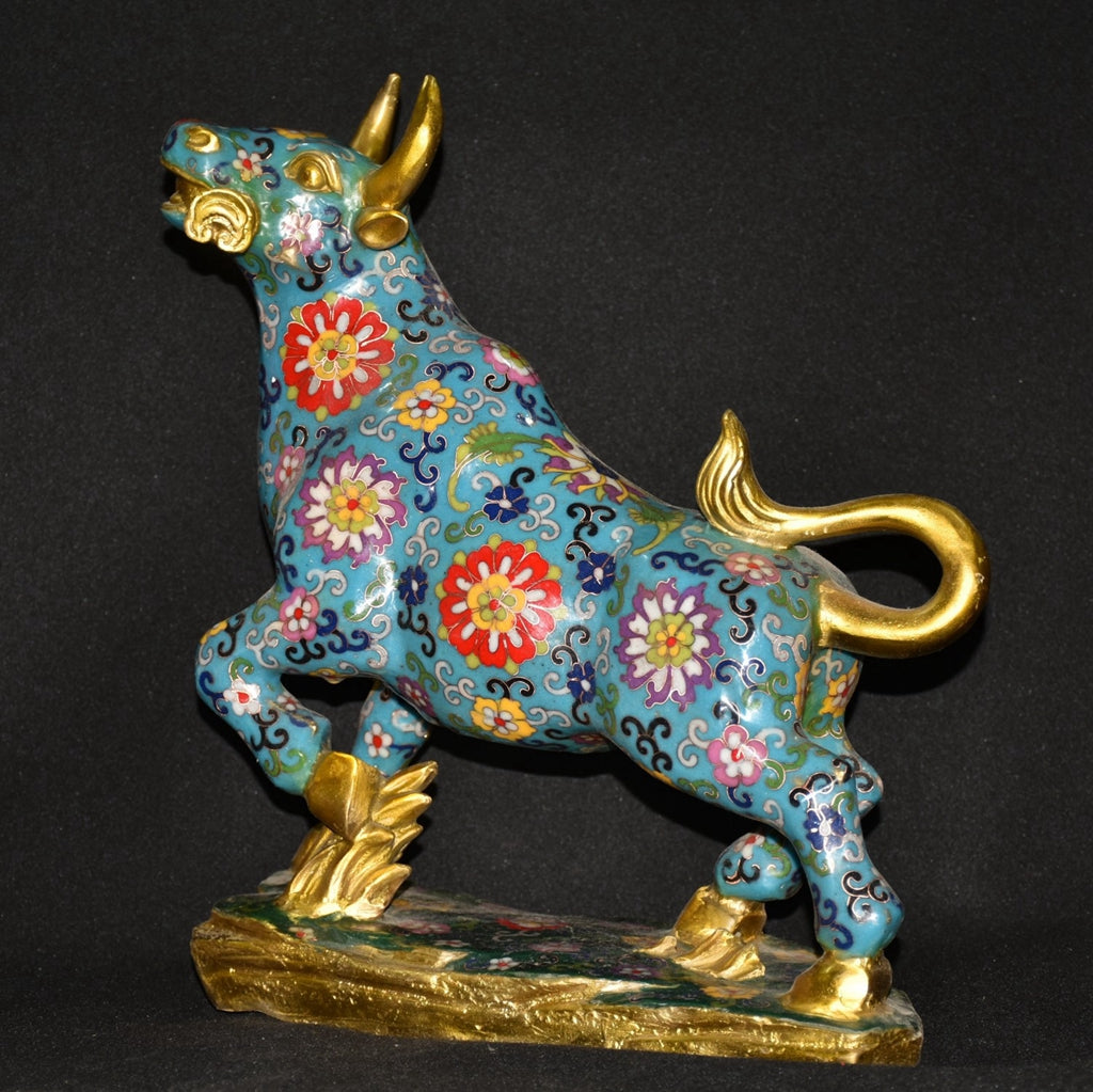 Pure copper cloisonn é blue cow ornament