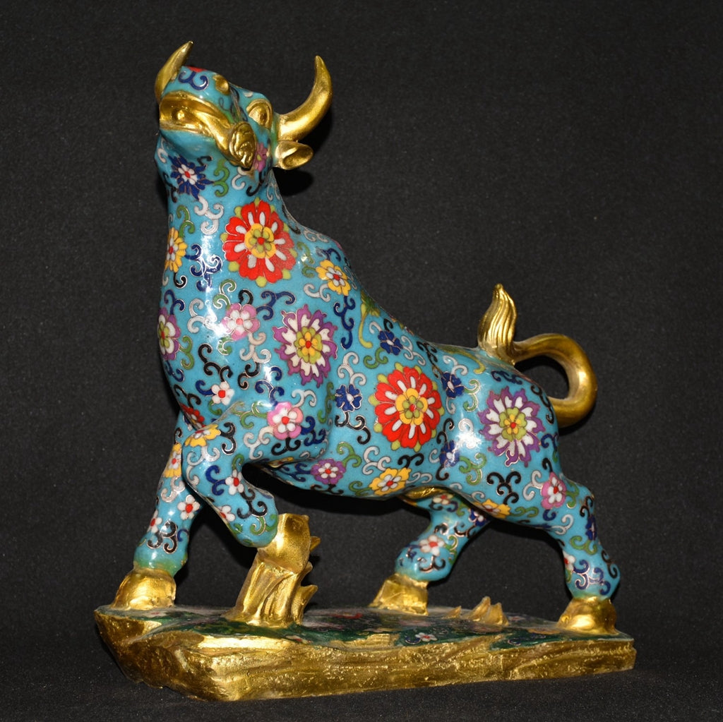 Pure copper cloisonn é blue cow ornament