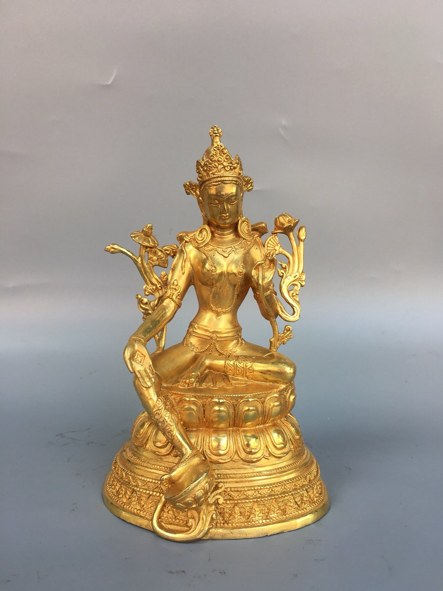 Chinese antique pure copper green Tara Buddha statue