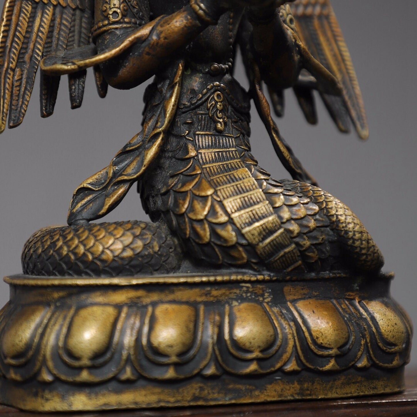 Chinese antique pure copper statue of Dragon Tree Bodhisattva