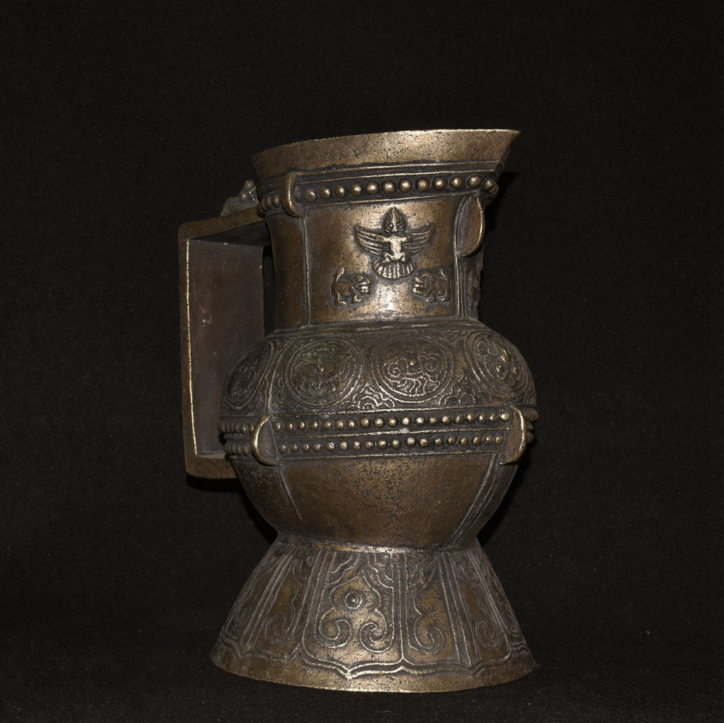 Pure white copper beast statue large wine pot ornament