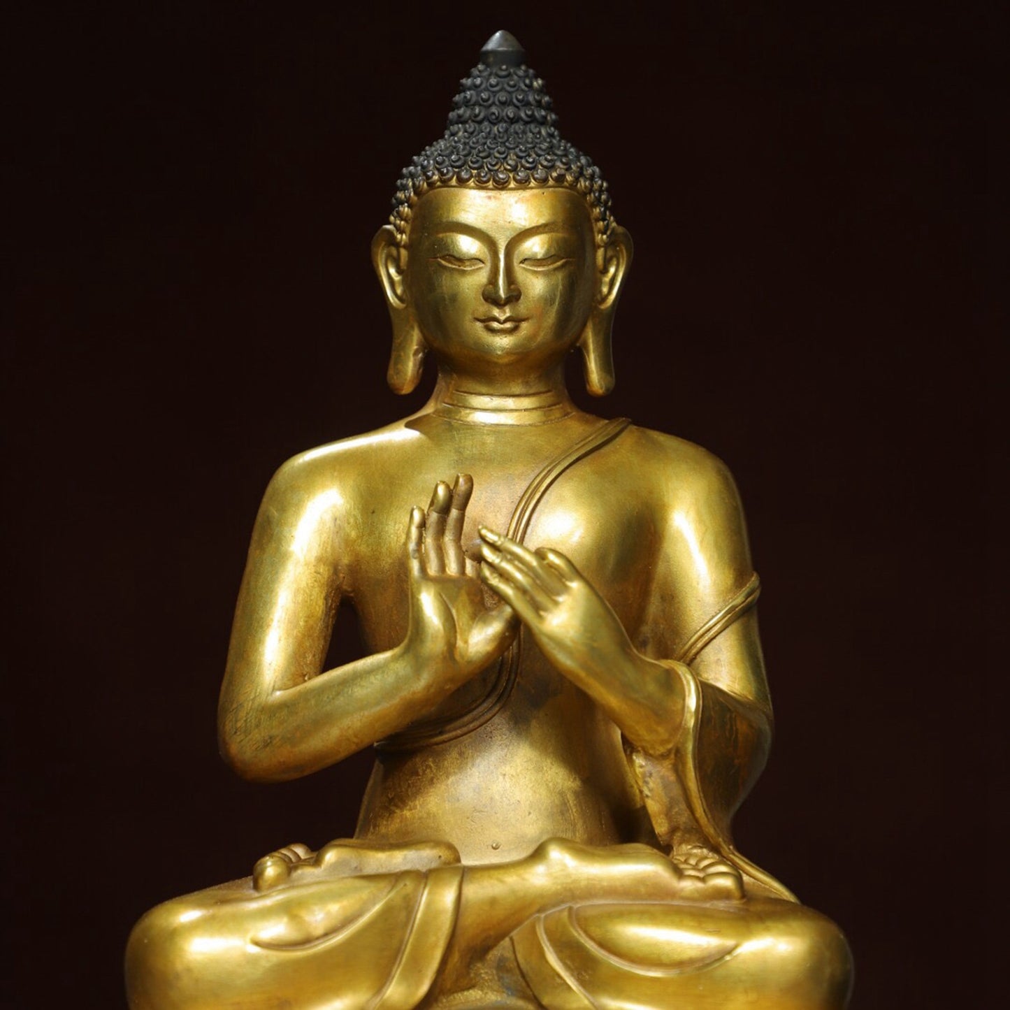 Chinese antique pure copper statue of the Great Sun Tathagata
