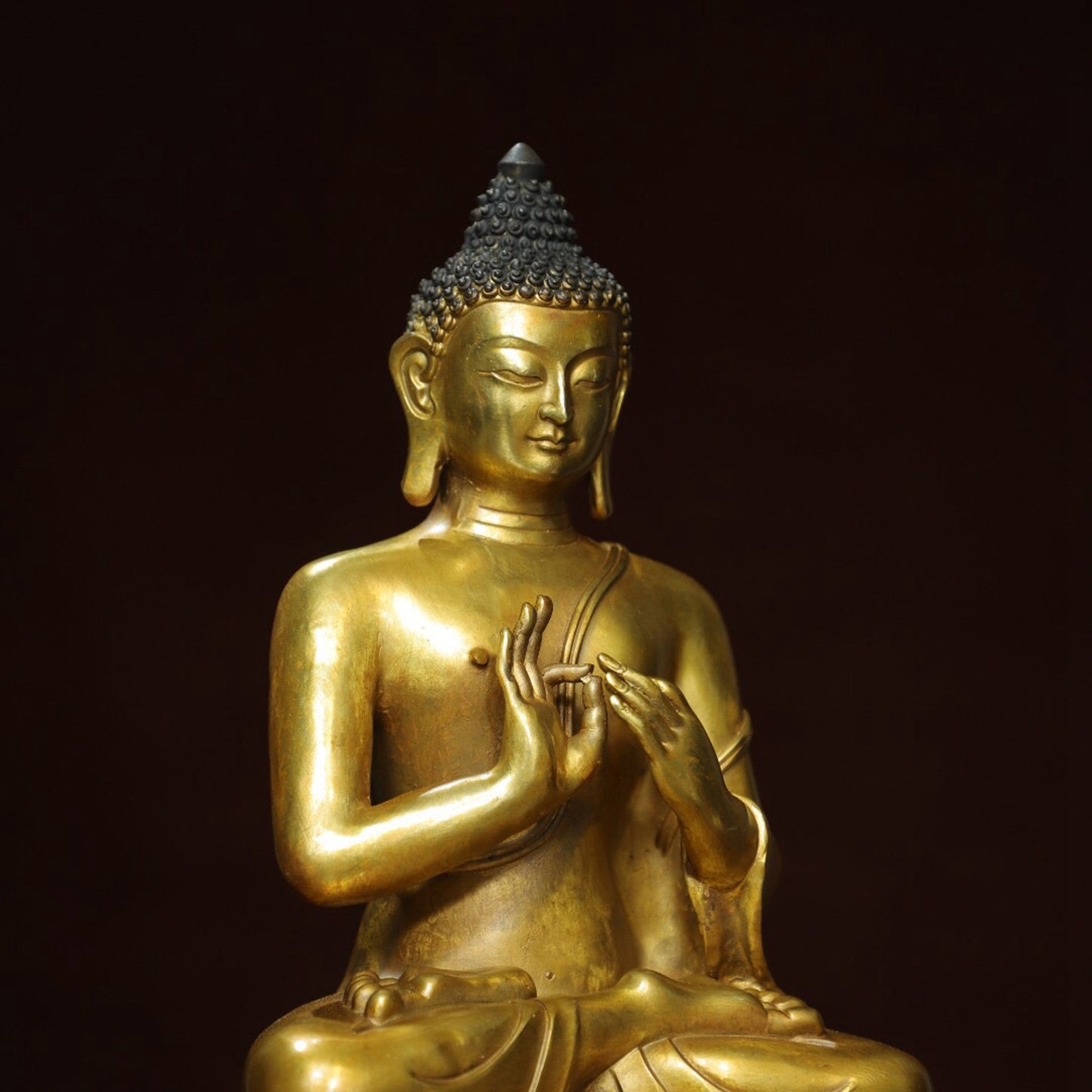 Chinese antique pure copper statue of the Great Sun Tathagata