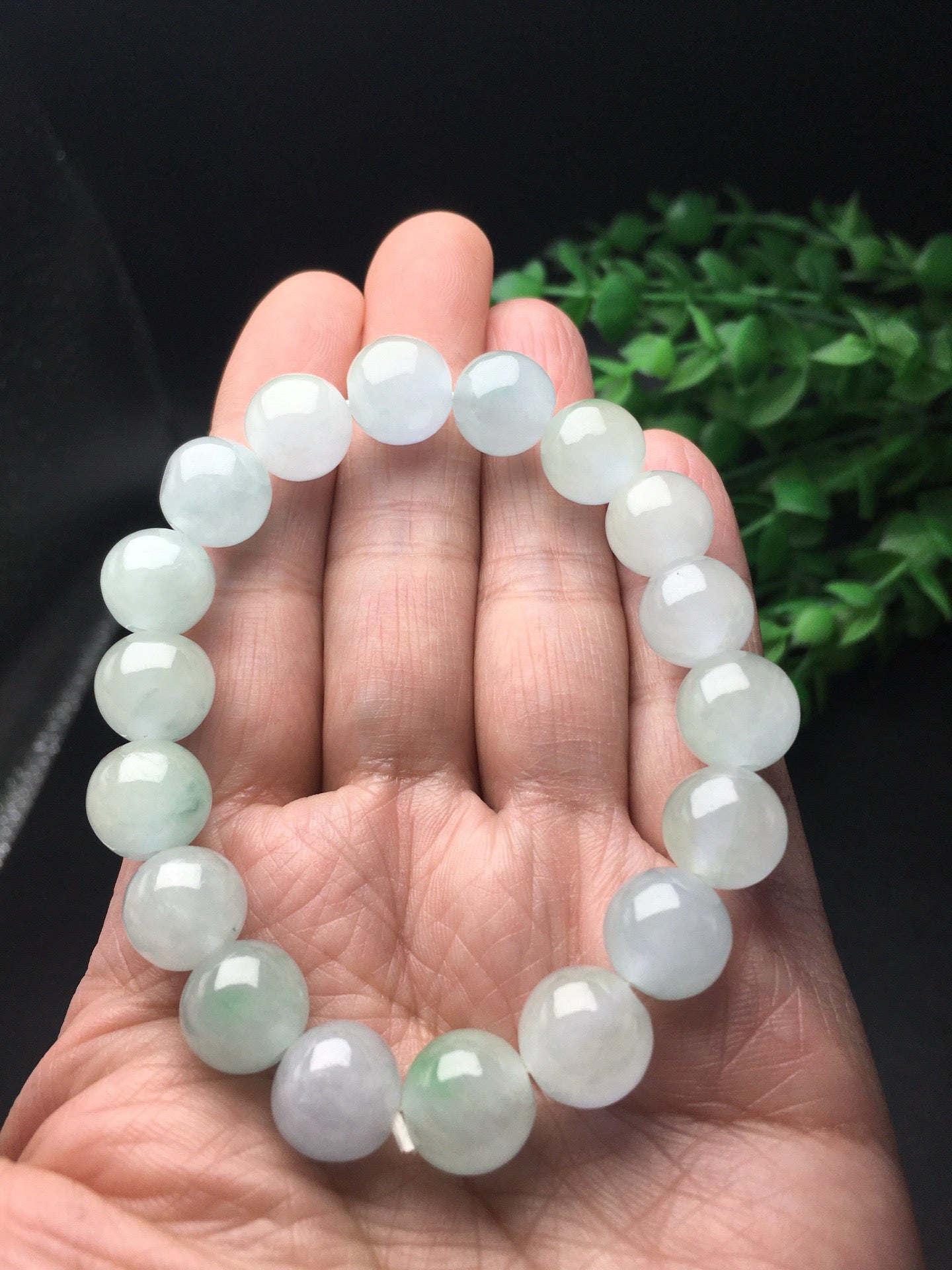 Chinese antique ice floating flower round bead bracelet