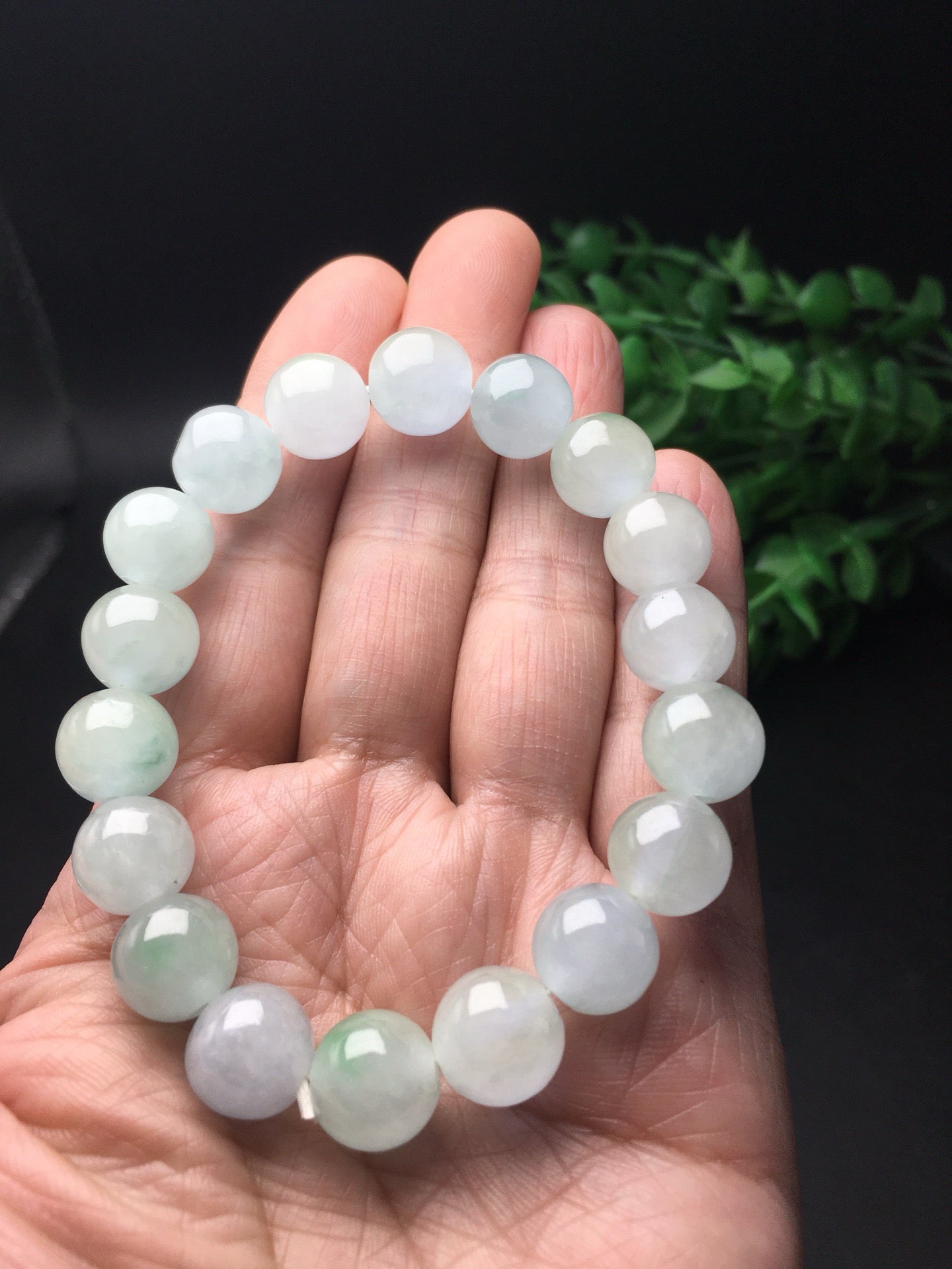 Chinese antique ice floating flower round bead bracelet