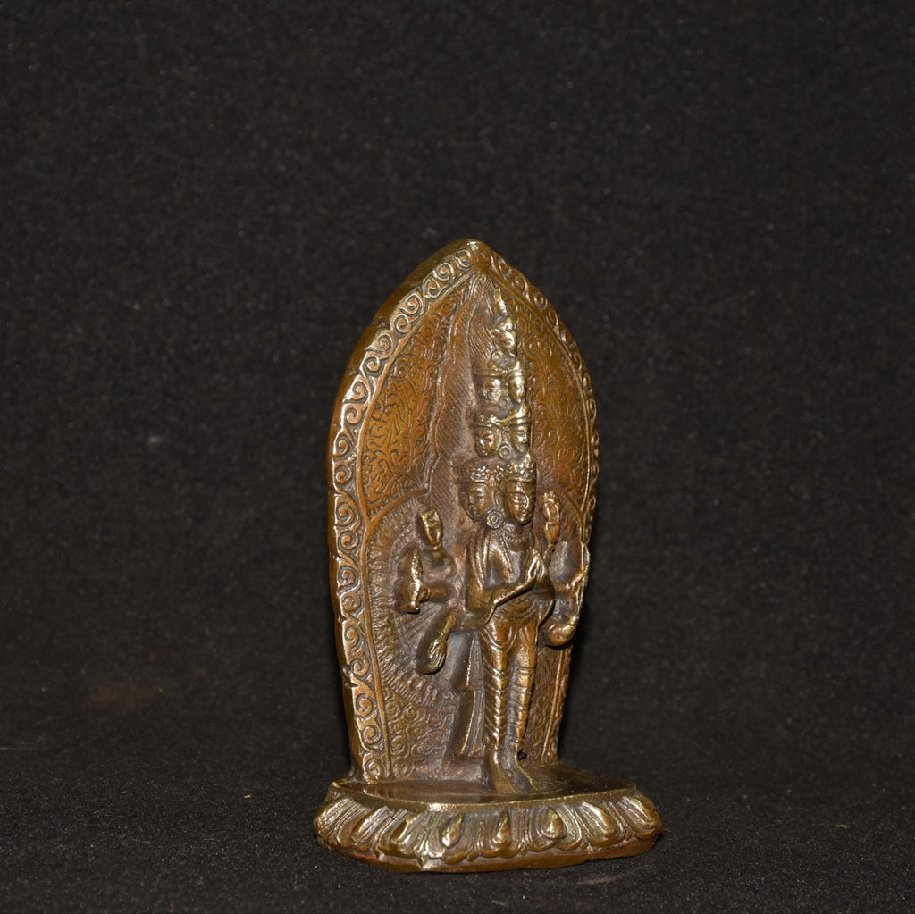 Pure copper imitation purple copper station thousand handed Guanyin ornaments