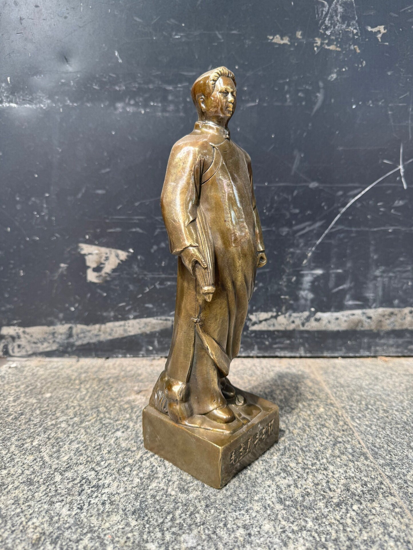 Chinese antique pure copper chairman standing statue