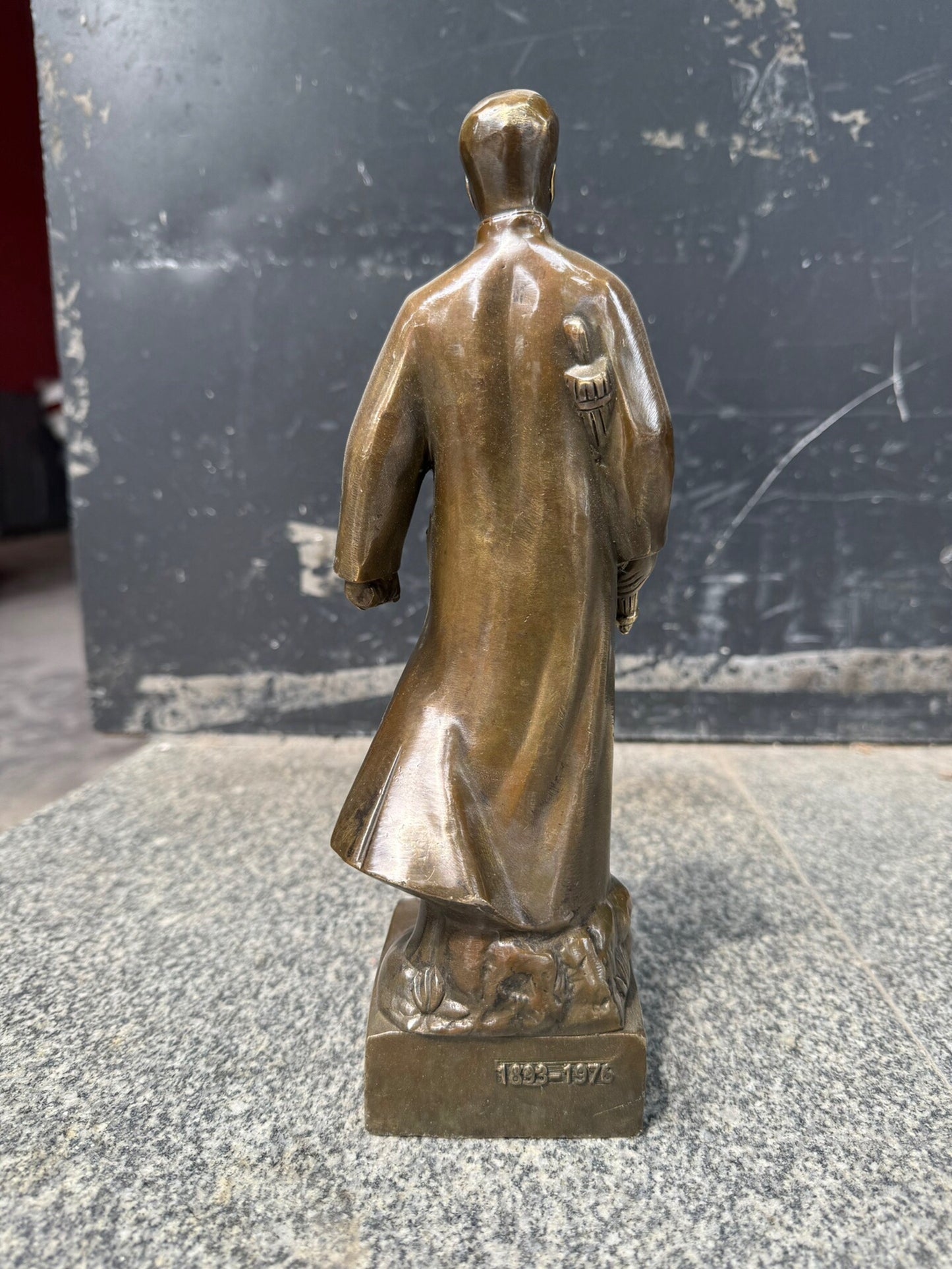 Chinese antique pure copper chairman standing statue