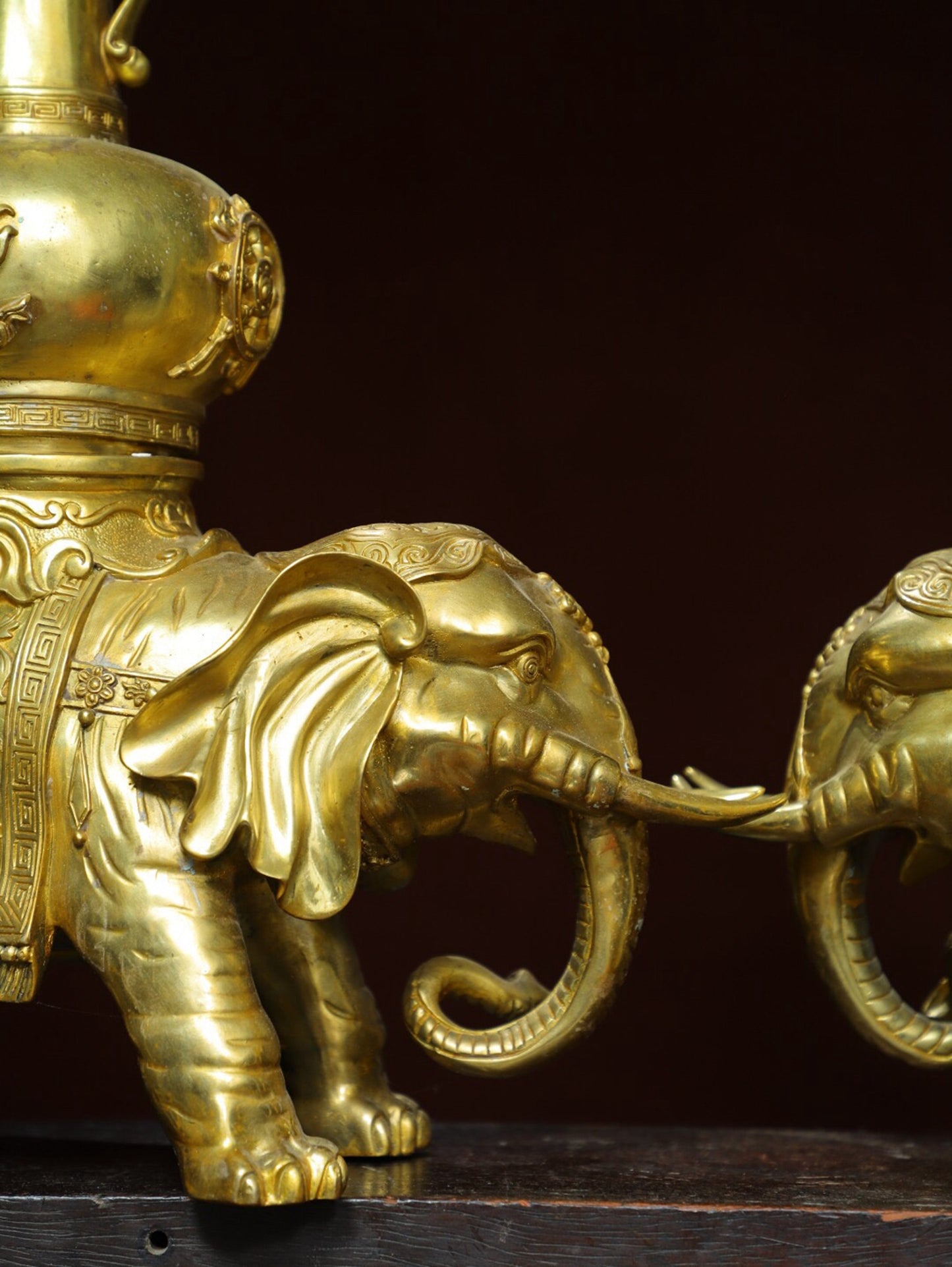 Chinese antique pure copper [Taiping Elephant Bottle] ornament pair