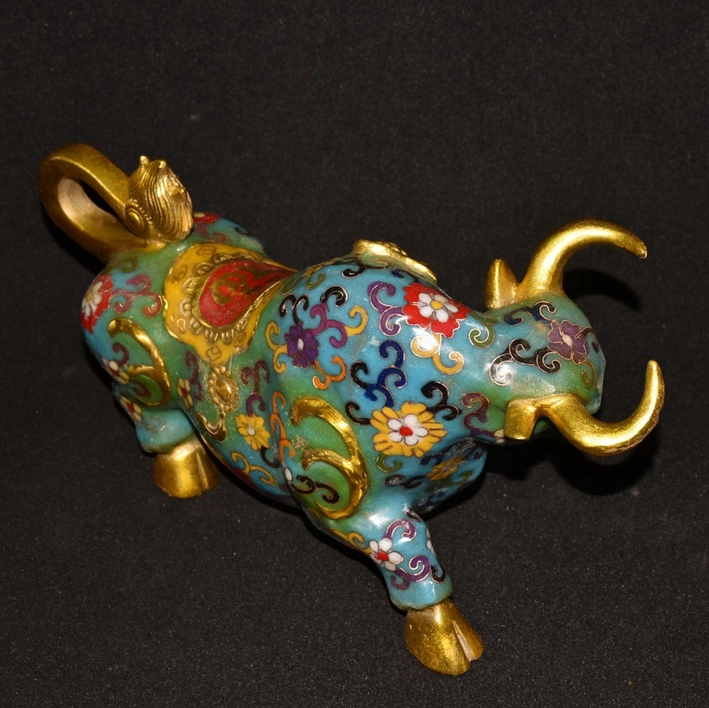 Pure copper cloisonn é wealth making lucky character bullfighting ornament