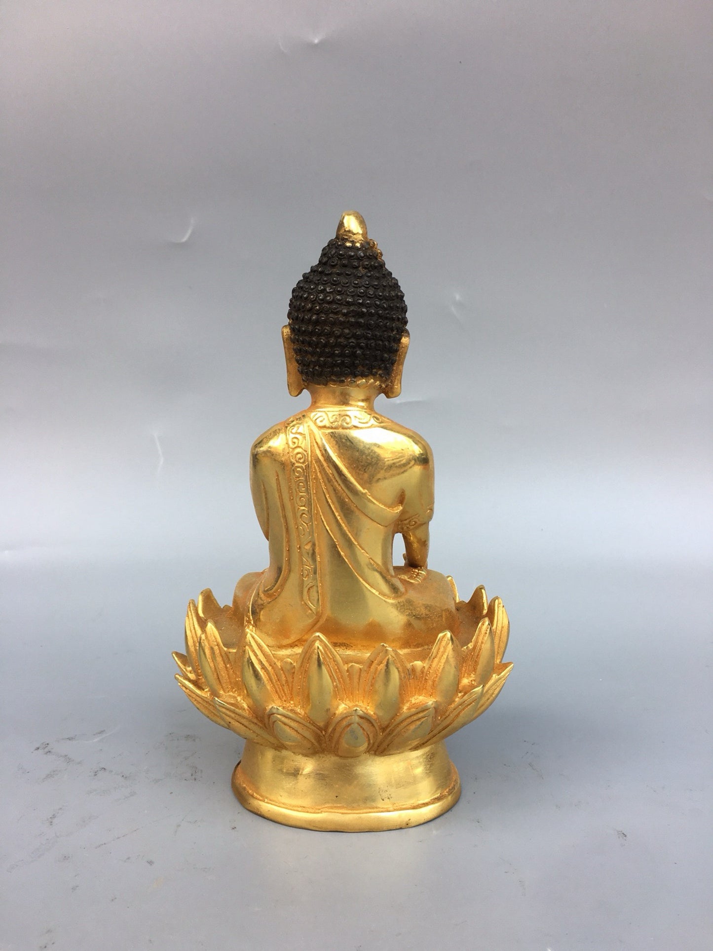 Chinese antique pure copper statue of Shakyamuni Buddha