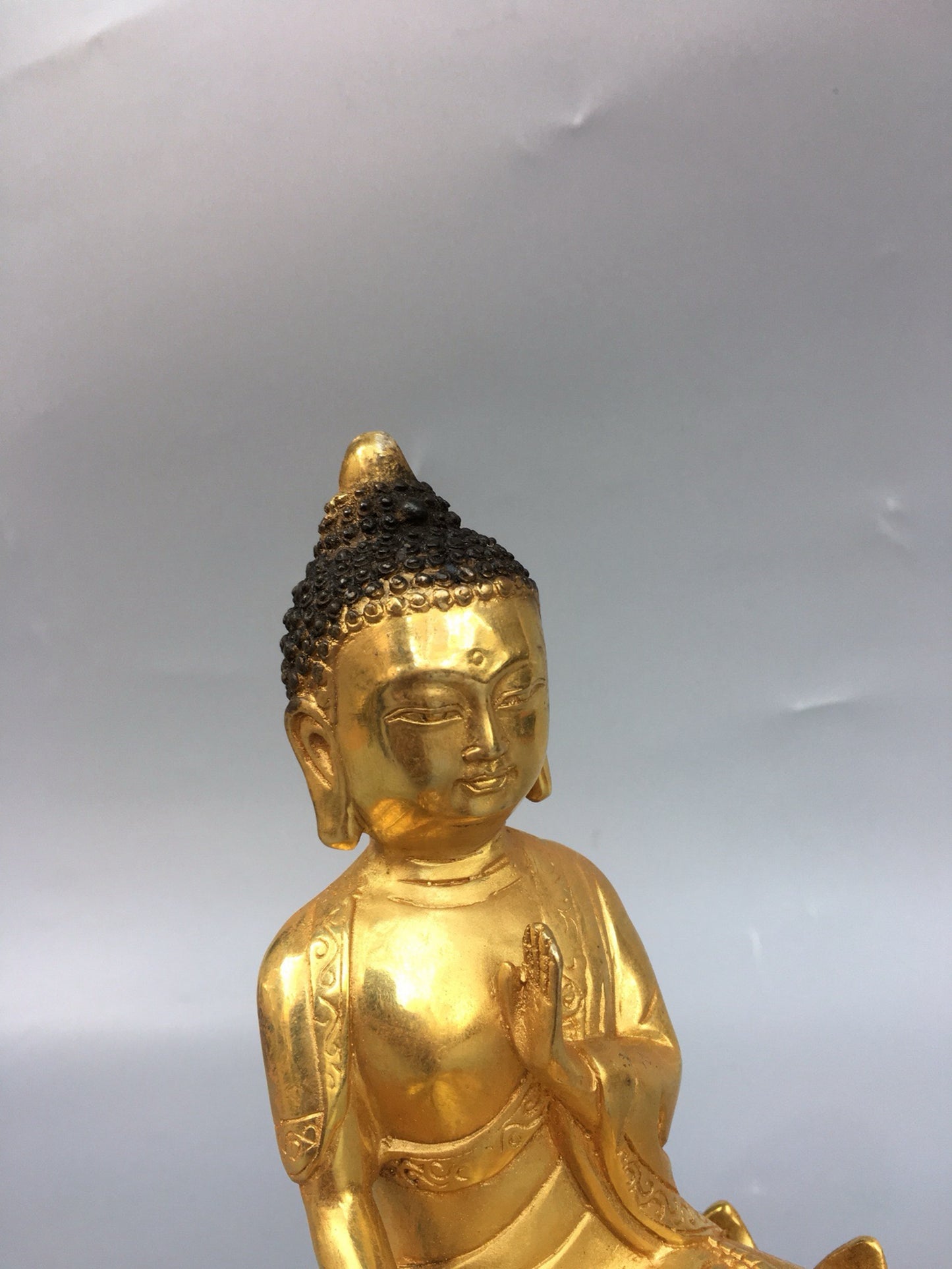 Chinese antique pure copper statue of Shakyamuni Buddha