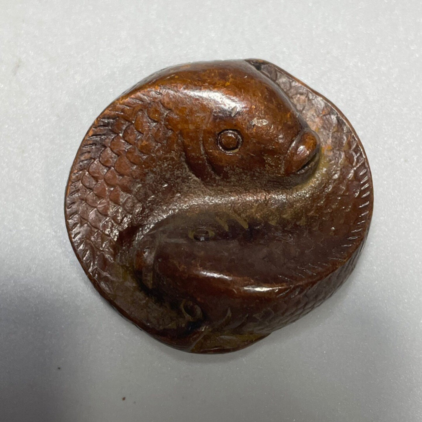 Chinese antique pure copper Pisces paperweight