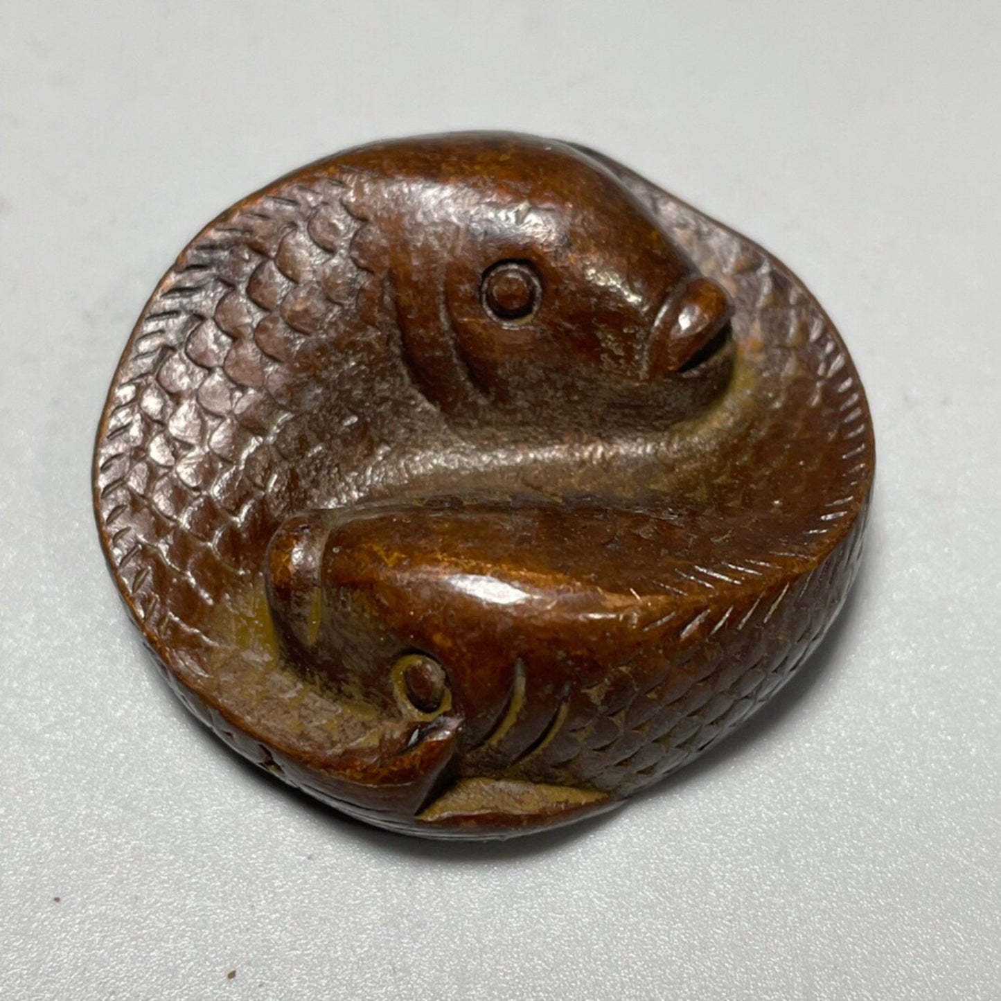 Chinese antique pure copper Pisces paperweight