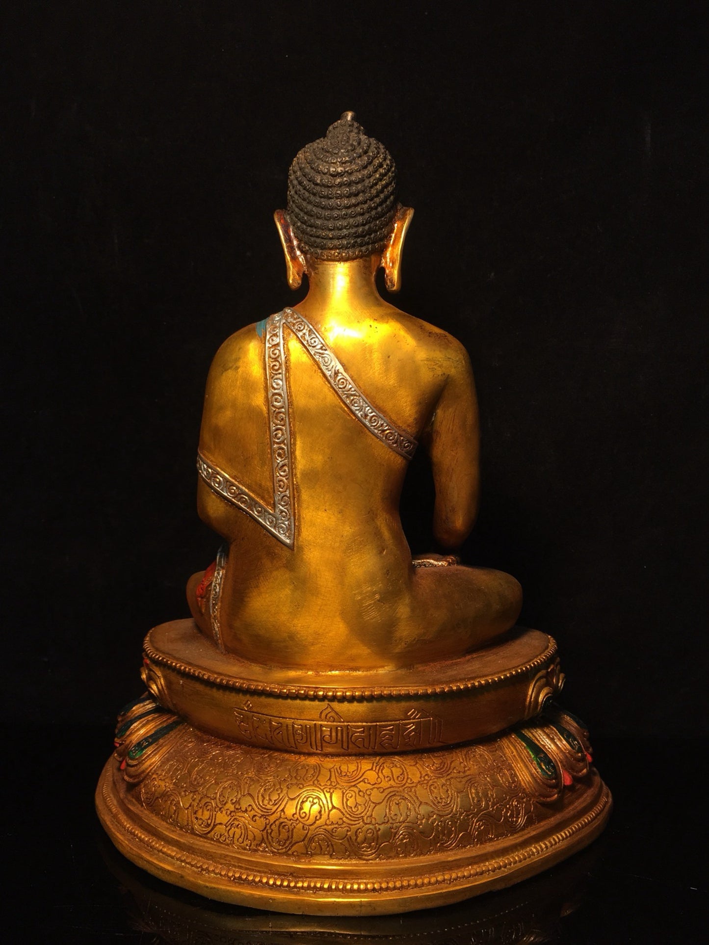 Chinese antique pure copper statue of Shakyamuni Buddha