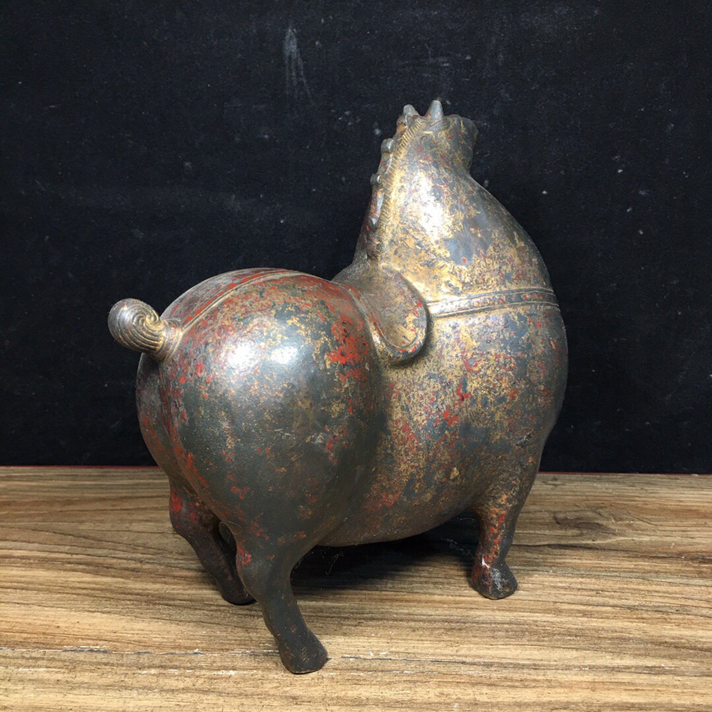 Chinese antique pure copper Tang horse ornament