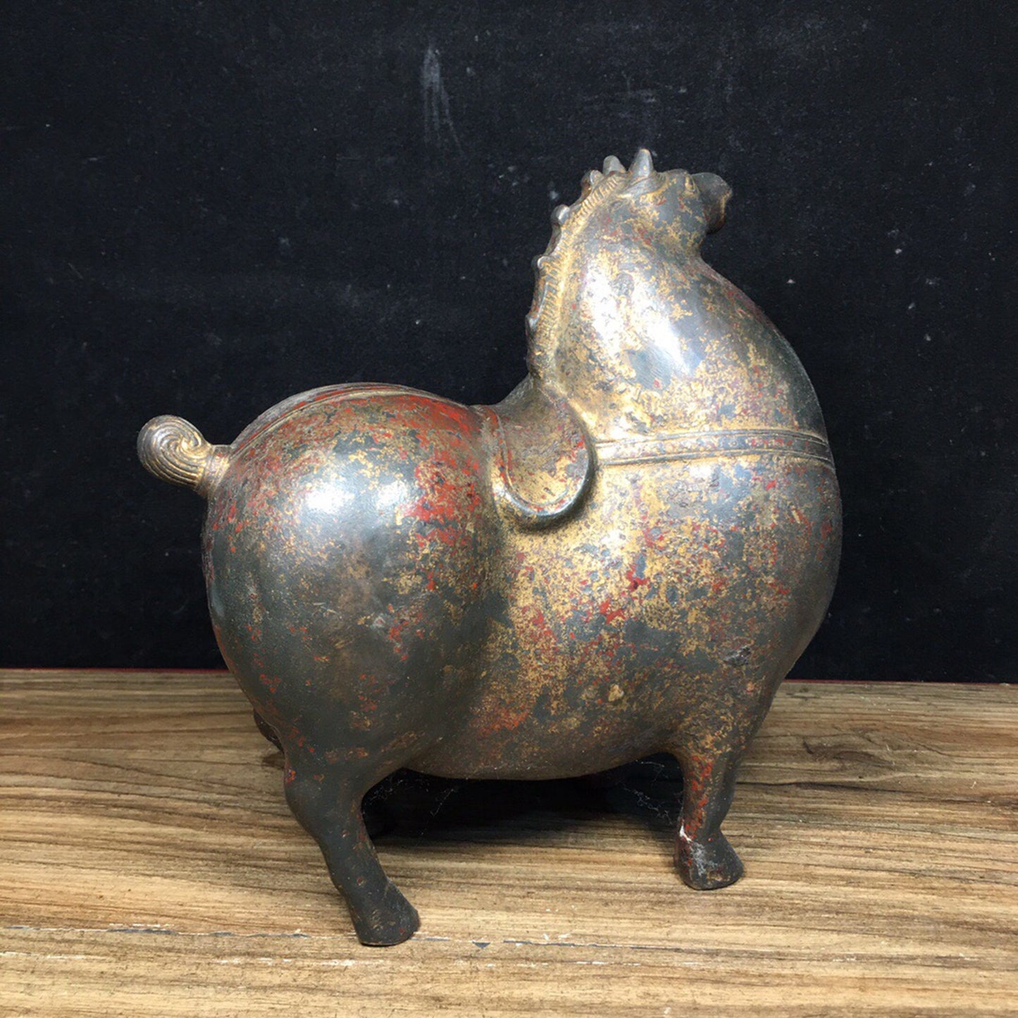 Chinese antique pure copper Tang horse ornament