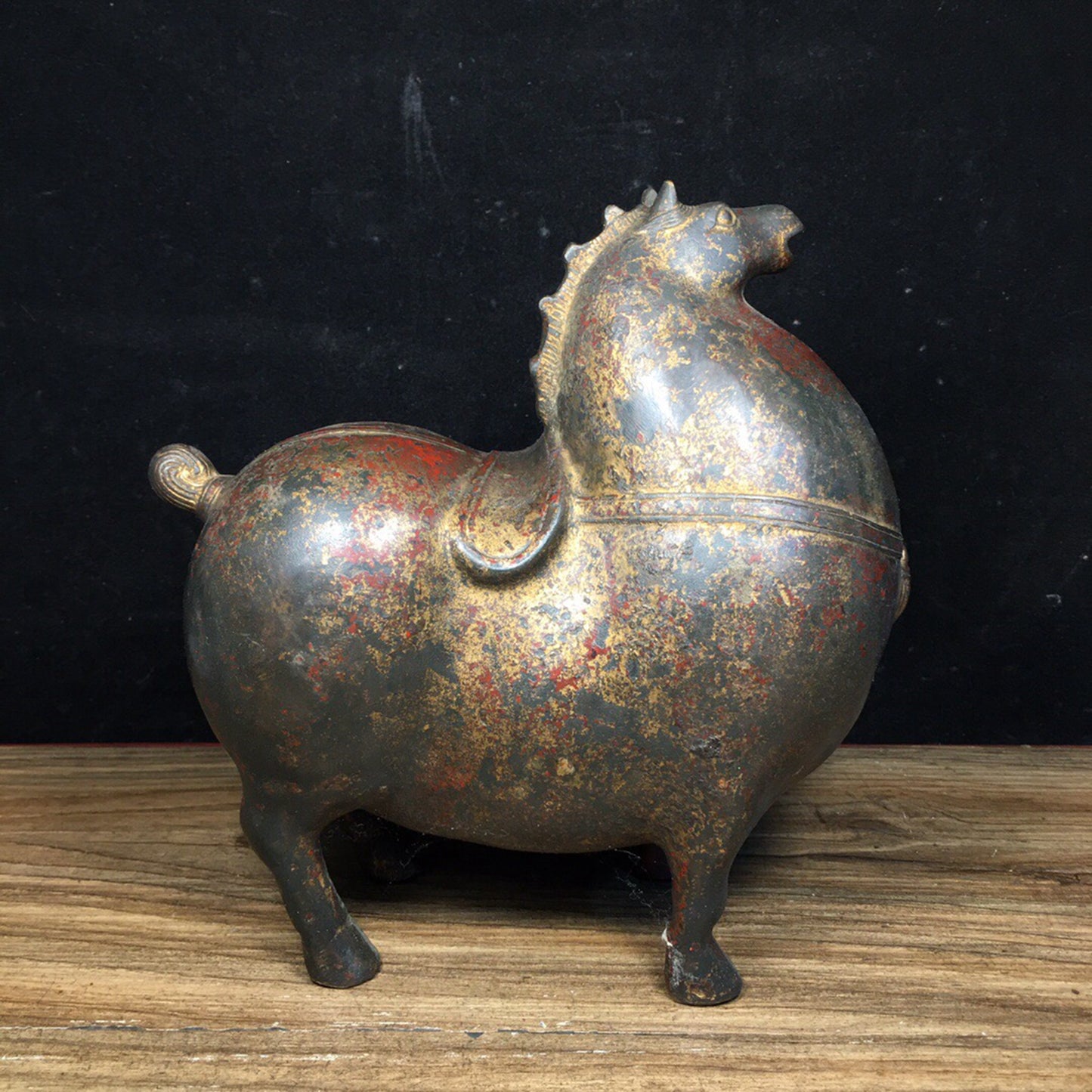 Chinese antique pure copper Tang horse ornament