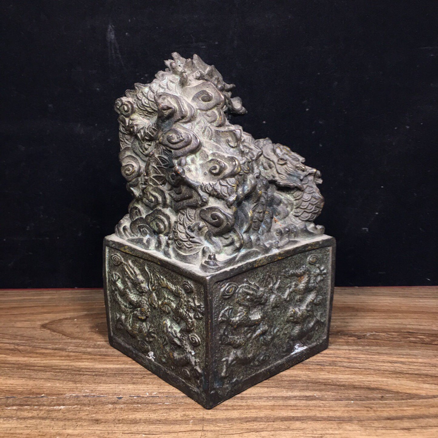 Chinese antique pure copper water dragon golden seal ornament