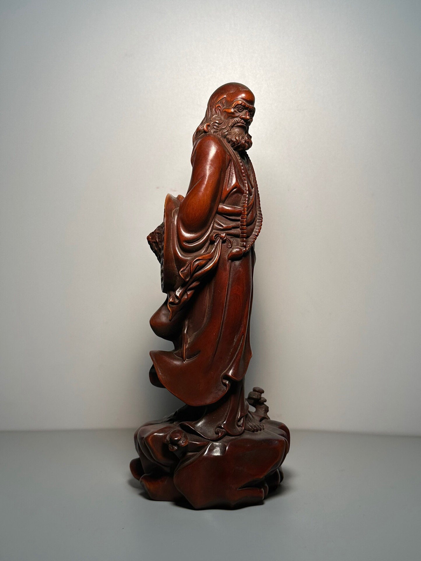 Chinese antique boxwood carved straw hat Dharma