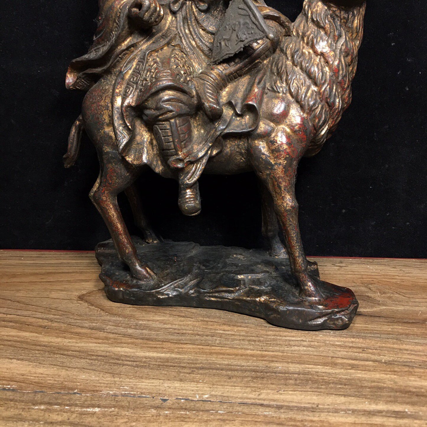 Chinese antique pure copper ginger tooth statue