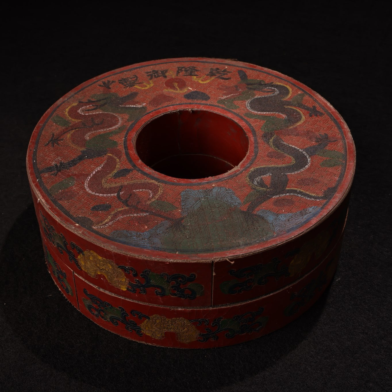 A box of Chinese antique rings