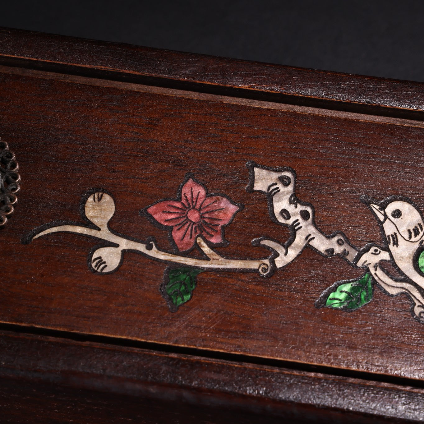 Chinese Antique Old Flower Pear Carved Jewelry Box